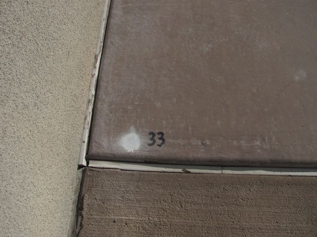 2-033