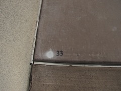 2-033